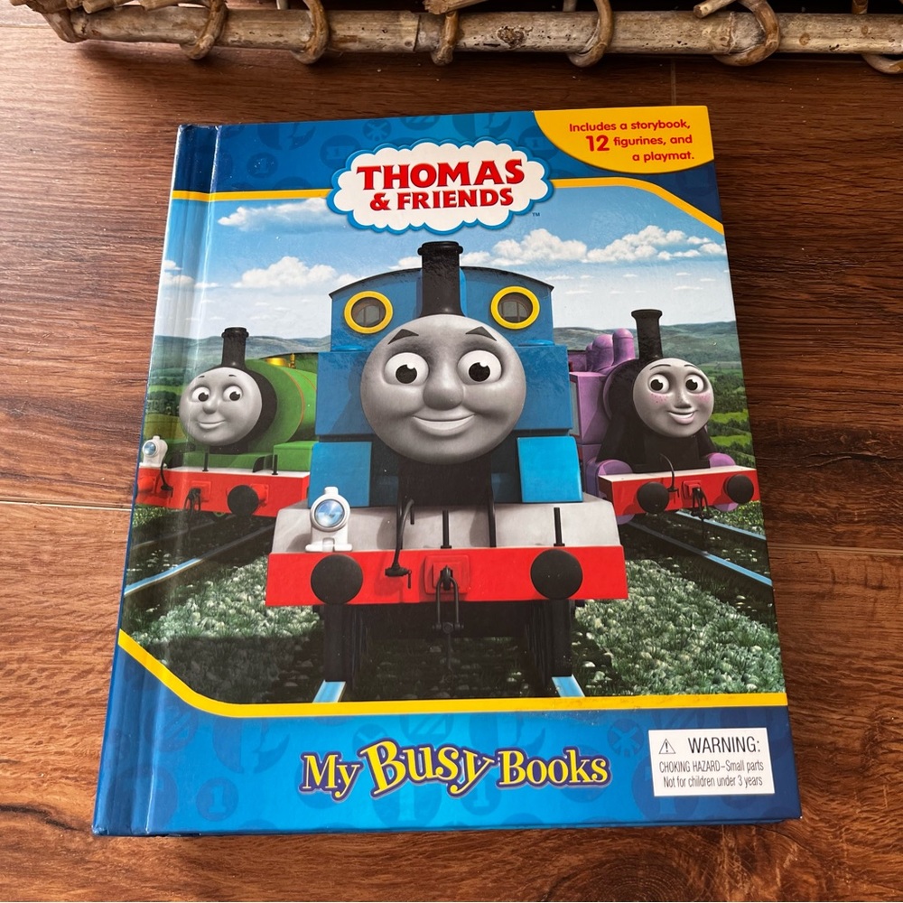 Thomas & friends My Busy Book with train engines